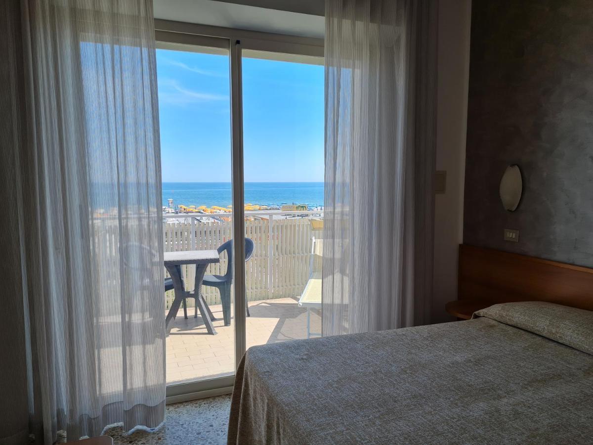 Abahotel Milano Marittima Exterior foto
