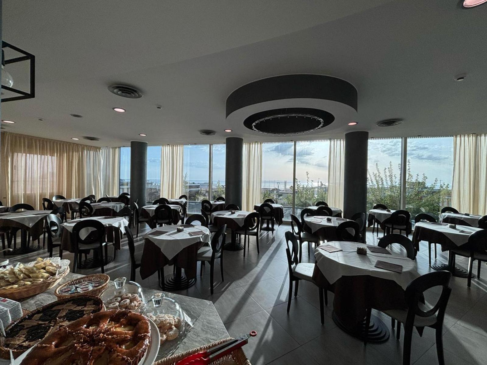Abahotel Milano Marittima Exterior foto
