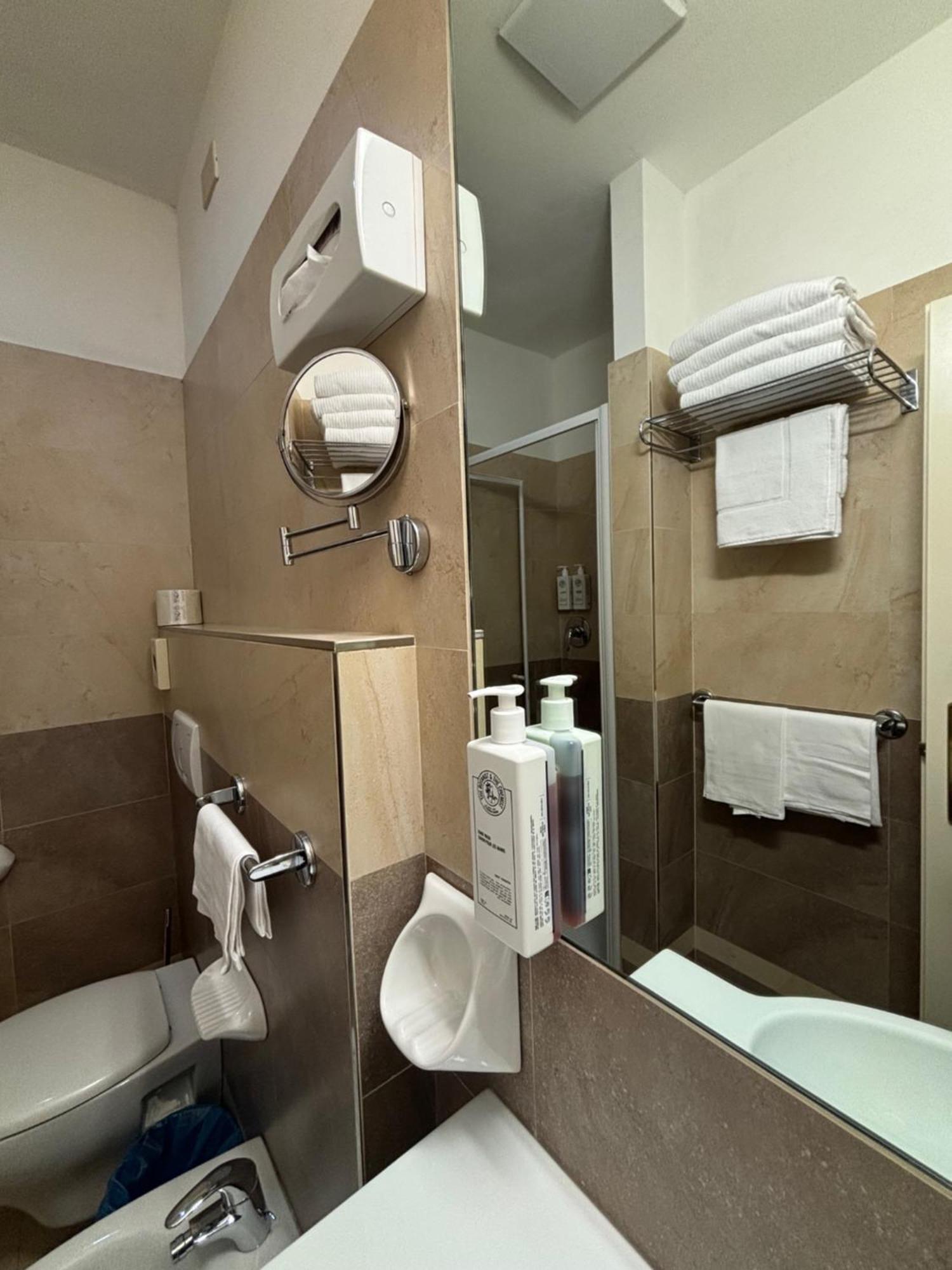 Abahotel Milano Marittima Exterior foto