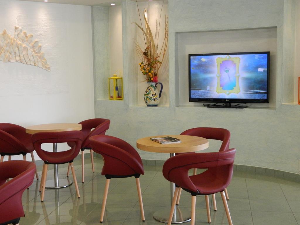 Abahotel Milano Marittima Exterior foto